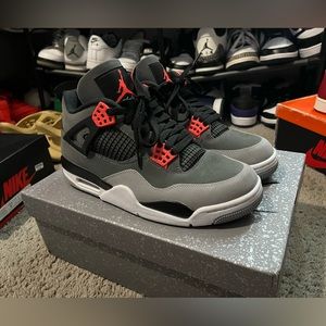 Jordan 4 infrared